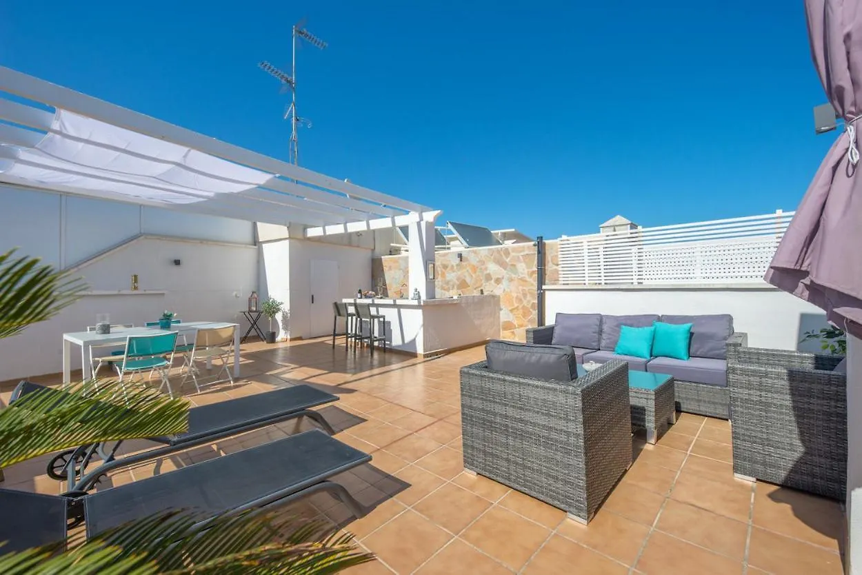 Puerta Del Mar Rooftop Apartment Estepona